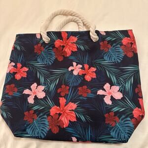 Beach tote bag